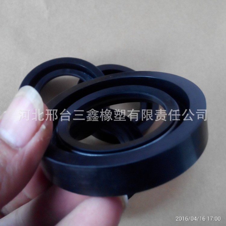 廠家直銷 J型無骨架油封 TC骨架油封 丁晴膠氟橡膠各種油封
