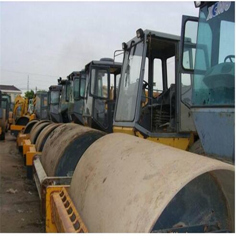 工程閑置徐工二手22噸壓路機(jī)、新款振動(dòng)、膠輪、雙鋼輪23噸