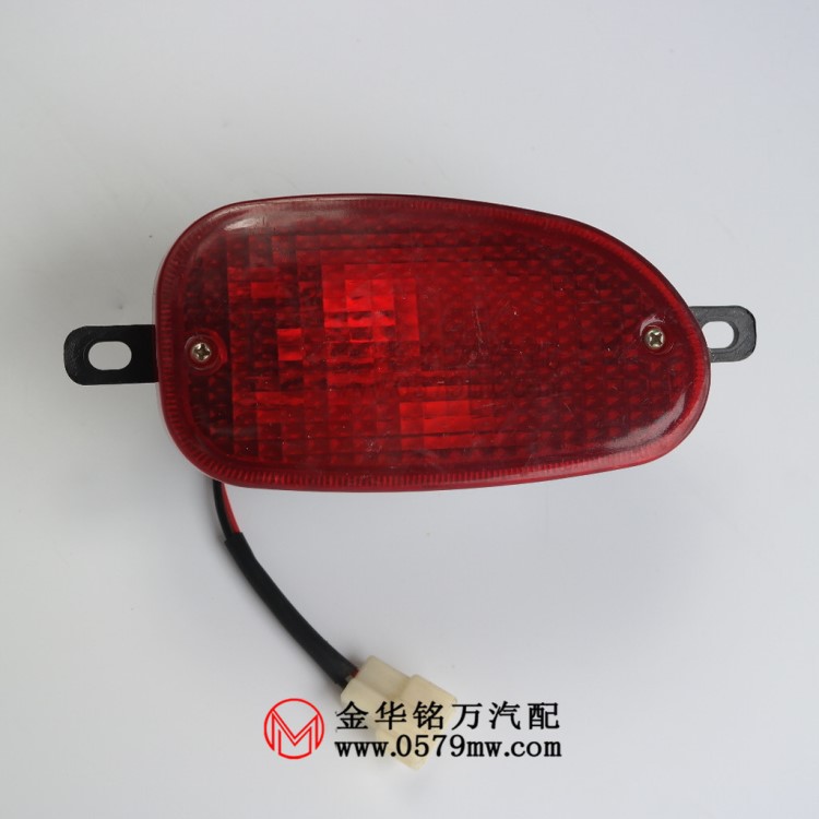 適用于一汽佳寶6360 6371后霧燈后防霧燈后保險杠燈汽車配件