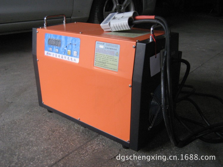 供應(yīng)合力，杭州，鴻福電動(dòng)叉車(chē)充電機(jī)/充電器(圖)