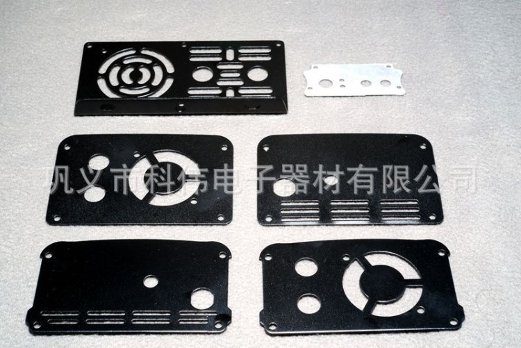 加工面板 陽(yáng)極氧化 外殼面板 五金沖壓件 河南電子散熱器 鋁板