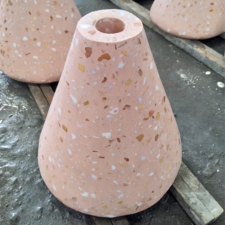 厂家批发定制 粉色 锥形 水磨石 水泥桌 太阳伞 水泥墩 底座