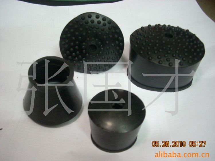 批發供應 竹梯減震橡膠腳套 圓形正方形黑色膠套 三角塑料腳套