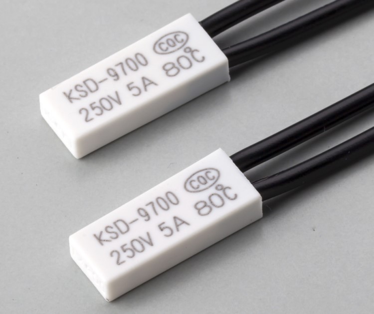 KSD9700熱保護(hù)器溫控器 電熱器吹風(fēng)機(jī)過(guò)熱保護(hù)器質(zhì)量廠家直銷