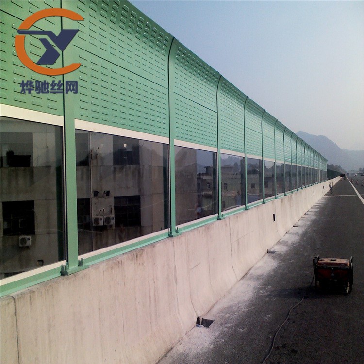 【聲屏障】廠家定制高速公路鐵路聲屏障 小區(qū)冷卻塔隔音墻聲屏障