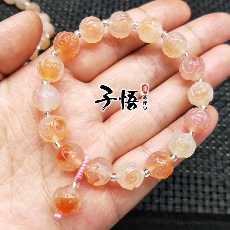 原創(chuàng)設(shè)計(jì)巴西俏色回龍紋雕刻手鏈糖心果凍瑪瑙佛珠手串飾品批發(fā)