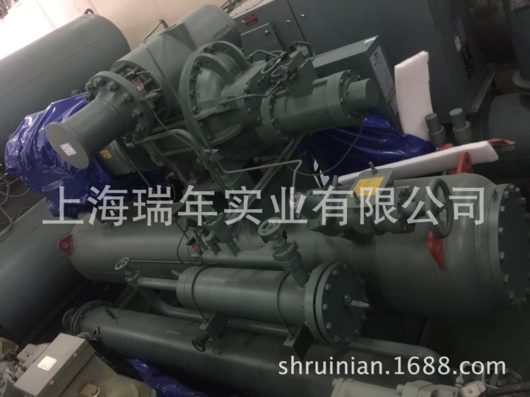 出售庫(kù)存全新約克螺桿式冷凍機(jī)RWKII40-CMWAY155CC水冷式螺桿機(jī)組