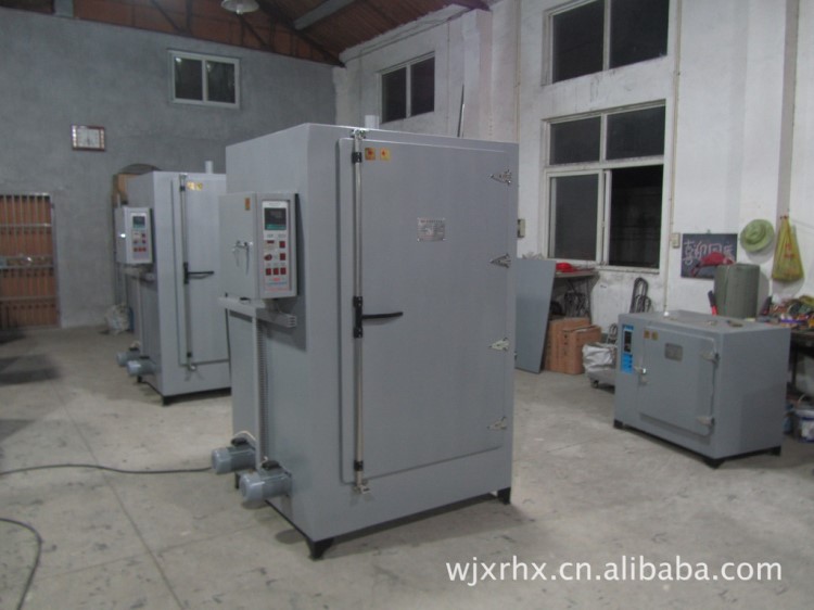 廠家供應硅材專用烘箱，蒸汽烘箱，電力電容器專用烘箱等