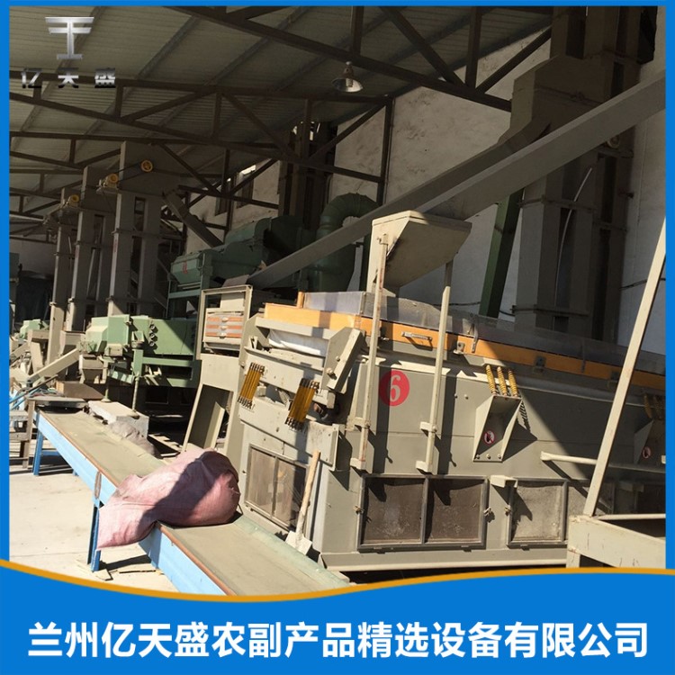 蘭州供應(yīng)雜糧去石機(jī) 谷物篩選加工處理設(shè)備 高品質(zhì)去石機(jī)定制