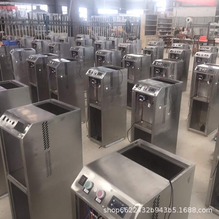 900元廠家直銷不銹鋼人員消毒機 養殖場專用不銹鋼人員消毒機