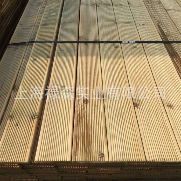 廠家直銷樟子松防腐木 ACQ防腐處理實木板材 芬蘭防腐木批發(fā)