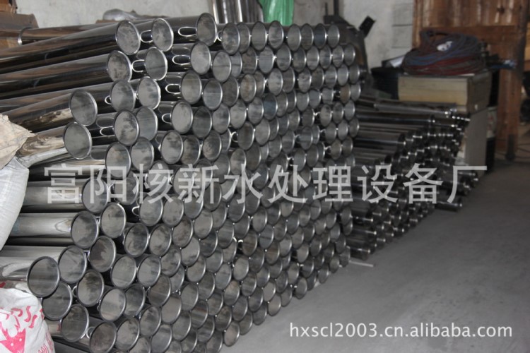 供應(yīng)不銹鋼RO膜殼4040、4080 食品行業(yè)衛(wèi)生級要求