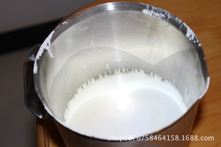 廠家直銷 小洋人妙戀PP瓶著色用符合FDA白色色油 液體色母料 色漿