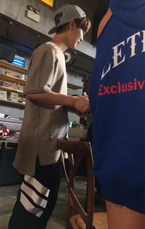 EXO鹿晗同款褲子我去上學啦男女生情侶運動休閑長褲學生寬松衛褲