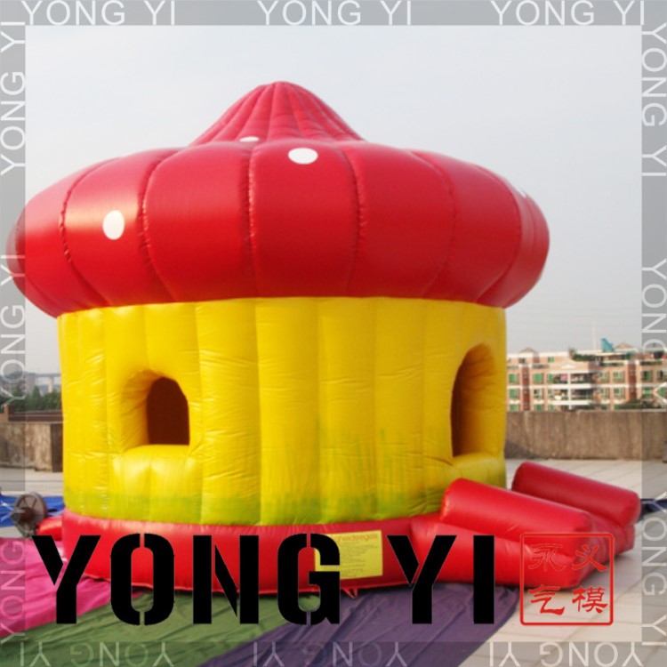 供應(yīng)氣模大型充氣玩具滑梯跳床淘氣堡inflatable jumping castle