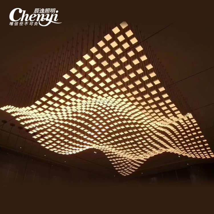 波浪形異形吊燈個性創(chuàng)意造型燈豪華酒店大堂燈售樓沙盤宴會廳燈具