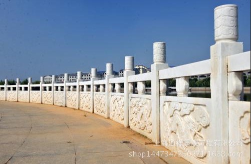 廠家直銷江蘇橋梁欄桿 橋梁施工防撞欄桿 浸塑防銹橋梁欄桿
