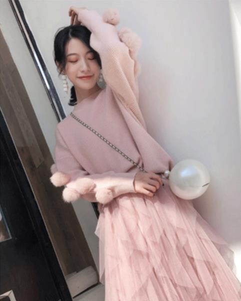 粉色毛衣2018秋冬季新款慵懶風套頭網紅上衣兔毛甜美針織打底衫女