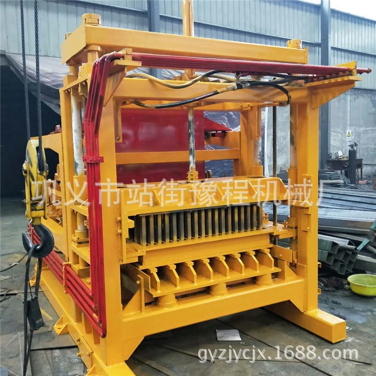 熱售大型水泥砌塊墊塊磚機免燒水泥標磚制磚機全自動植草護坡磚機