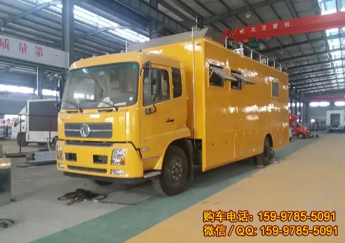 300人500人流動(dòng)宴席車 東風(fēng)天錦餐車 流動(dòng)炊事車