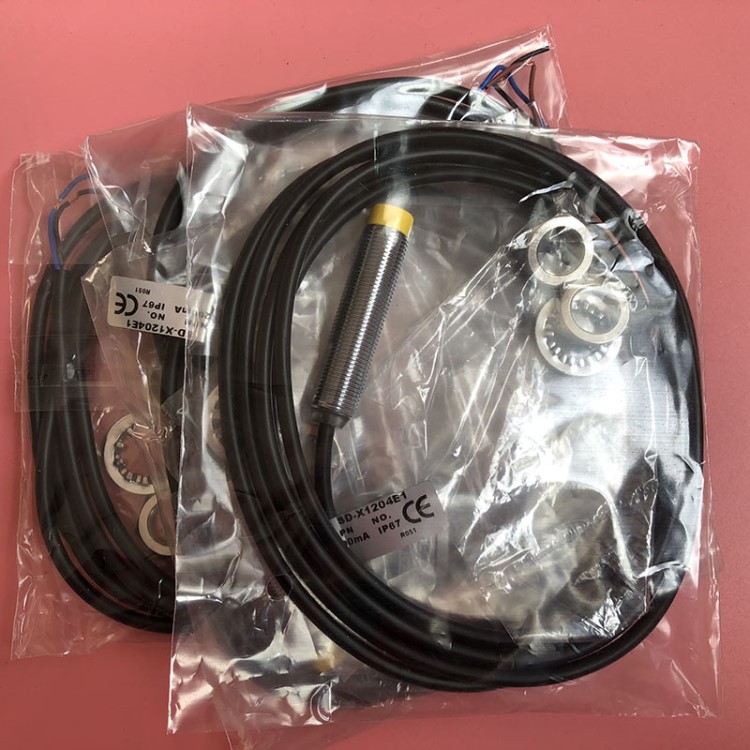 日本奧普士OPTEX SD-X1204E1 接近開(kāi)關(guān)接近傳感器現(xiàn)貨原裝