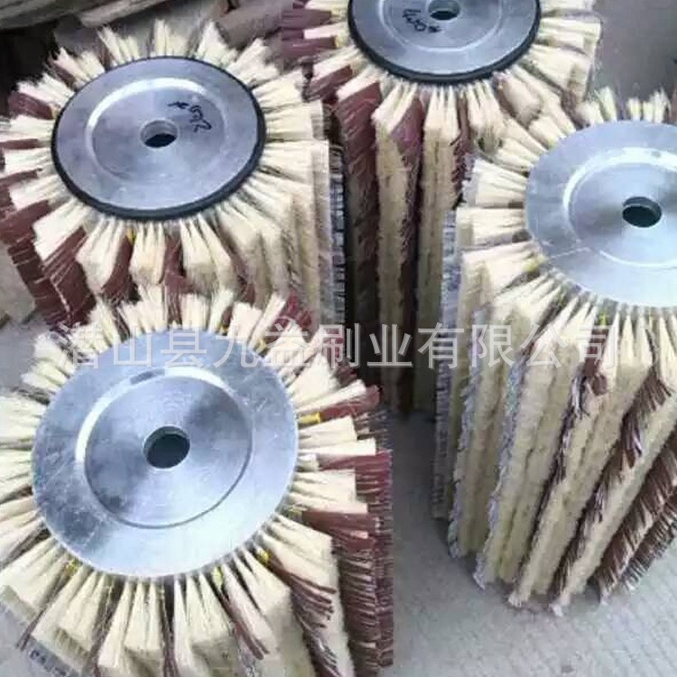 供應不銹鋼鋼絲輥刷 銅絲等壓片式毛刷輥 金屬板拋光拉絲鋼絲刷輥