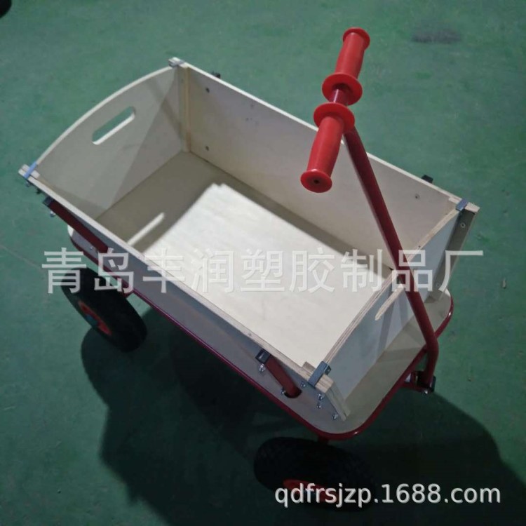 青島廠家直銷木質(zhì)兒童手推車工具車BoIIerWagen BUBI