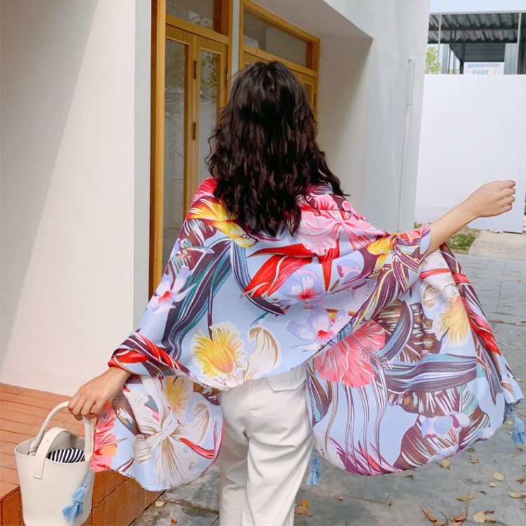 新款防曬披肩女海邊度假沙灘巾春秋紗巾海灘新款棉質(zhì)空調(diào)兩用披肩