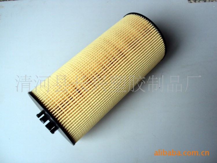 供應(yīng)E500HD129.541 184 02 25機(jī)油濾芯