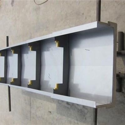 加工中心銑床車床伸縮式導(dǎo)軌 機(jī)床防護(hù)罩 304滄州機(jī)床附件600