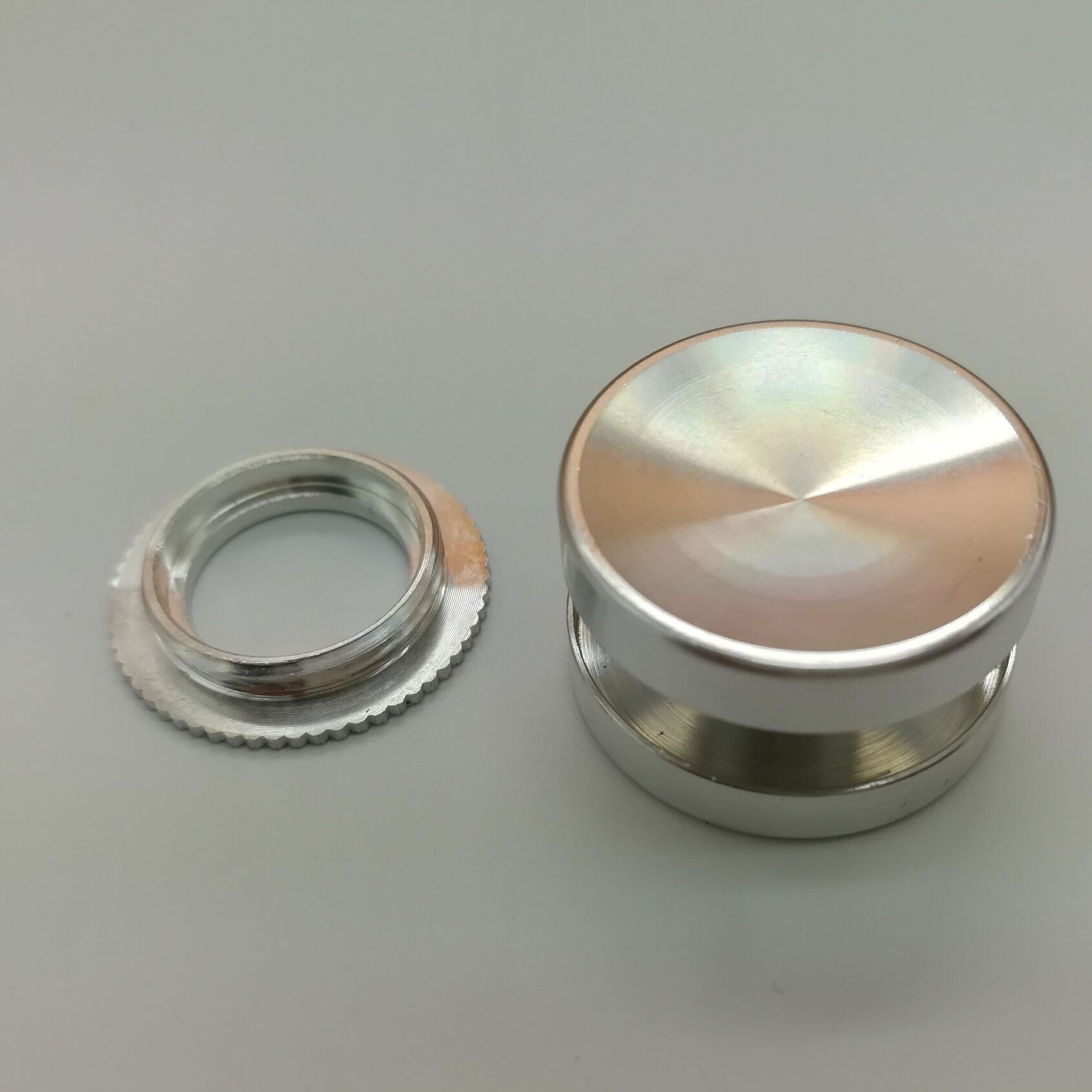 指尖手陀螺608/606/R188上下蓋對鎖螺絲外殼鋁合金五金配件