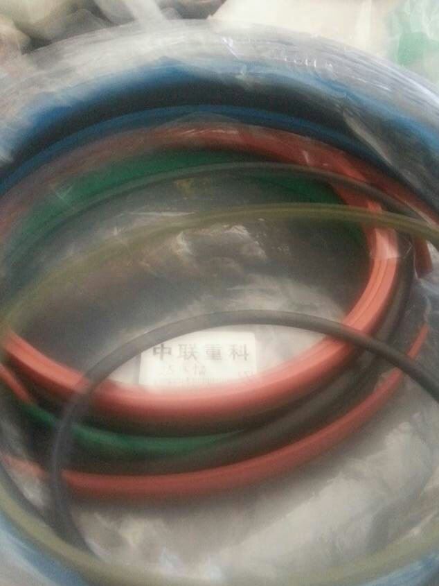 供應產地中聯吊車修理包,吊車配件,工程機械修理包,中聯吊車配件