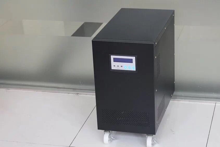 廠家生產 正弦波工頻逆變器220V 直流/變交流電壓電動機
