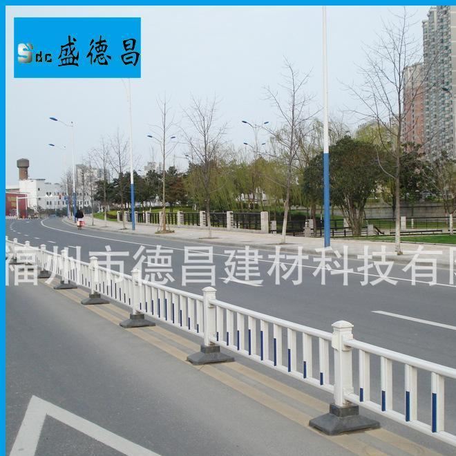供應(yīng)道路護欄 交通護欄 公路防護欄 廠家直銷