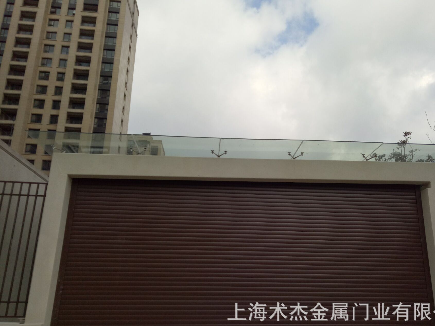 定制卷簾門 電動卷簾門 抗風門 消聲門 防火卷簾門
