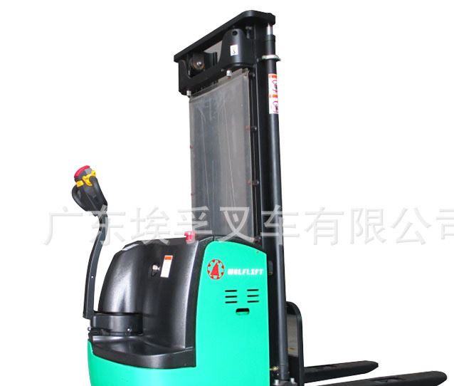 廠家直銷沃夫特CDDR15-III全電動(dòng)叉車 1.5噸偏置式全電動(dòng)堆高機(jī)