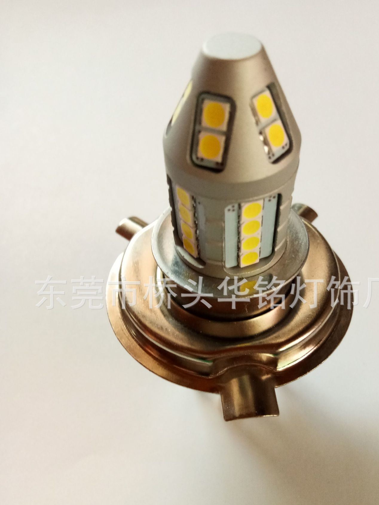 供應(yīng)H7 H4 H11 H8 9005 9006 9007 30SMD3030頭高亮汽車霧燈