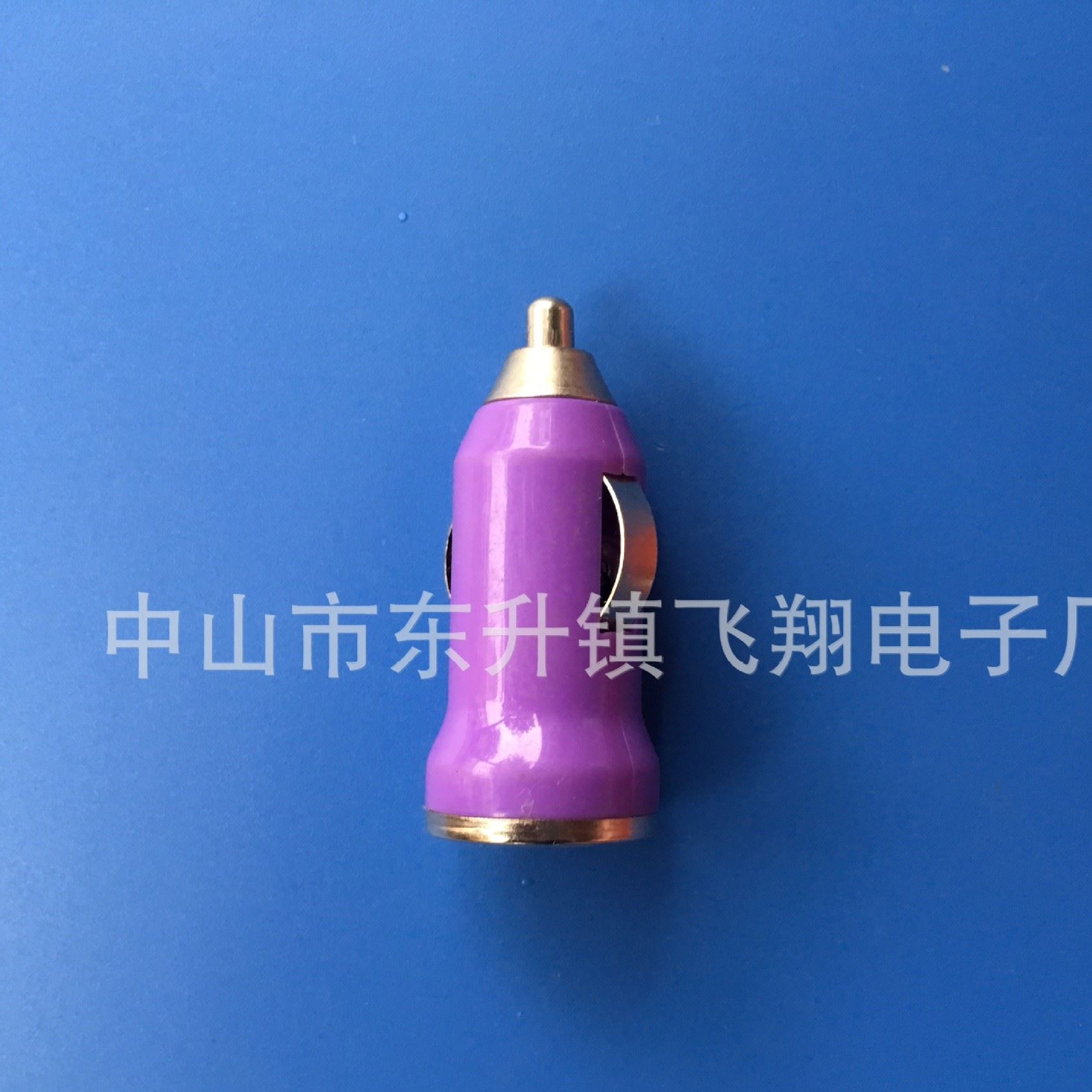 廠家直銷 5V800ma頭USB車充,安卓手機車充,數碼車充