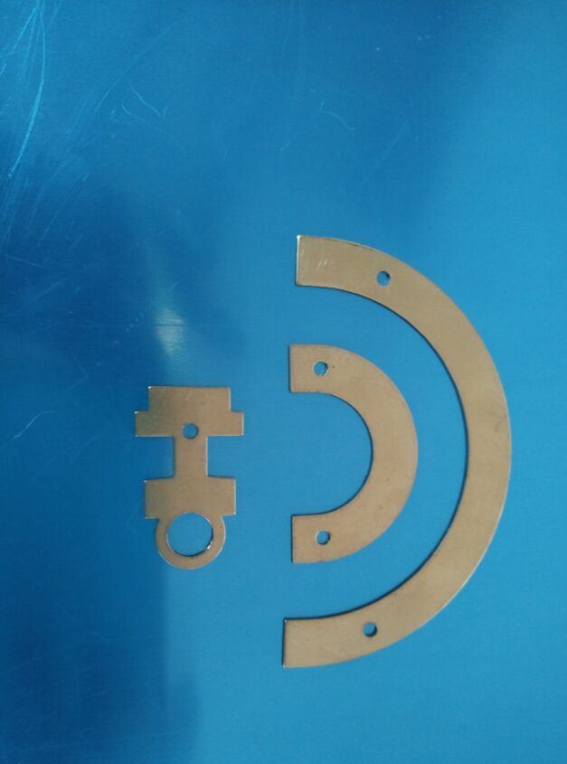 基站天線、TD天線、美化天線、內(nèi)導(dǎo)軌、外導(dǎo)軌、接線片