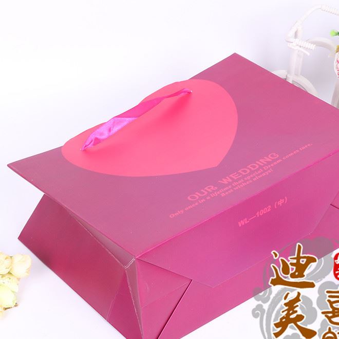 2017 廠家直銷 230克白卡愛心手提袋 婚慶禮品袋 可來樣定制 LOGO