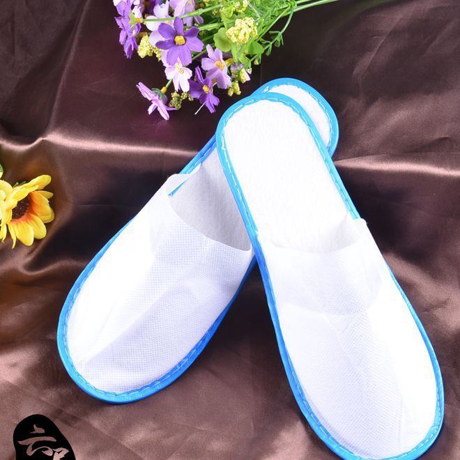 酒店一次性用品加厚拉毛絨拖鞋賓館拖鞋防滑現(xiàn)貨可定制廠家直銷