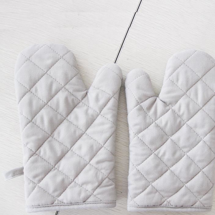 厂家 生产各类厨卫纺织品围裙 涂银手套 微波炉手套