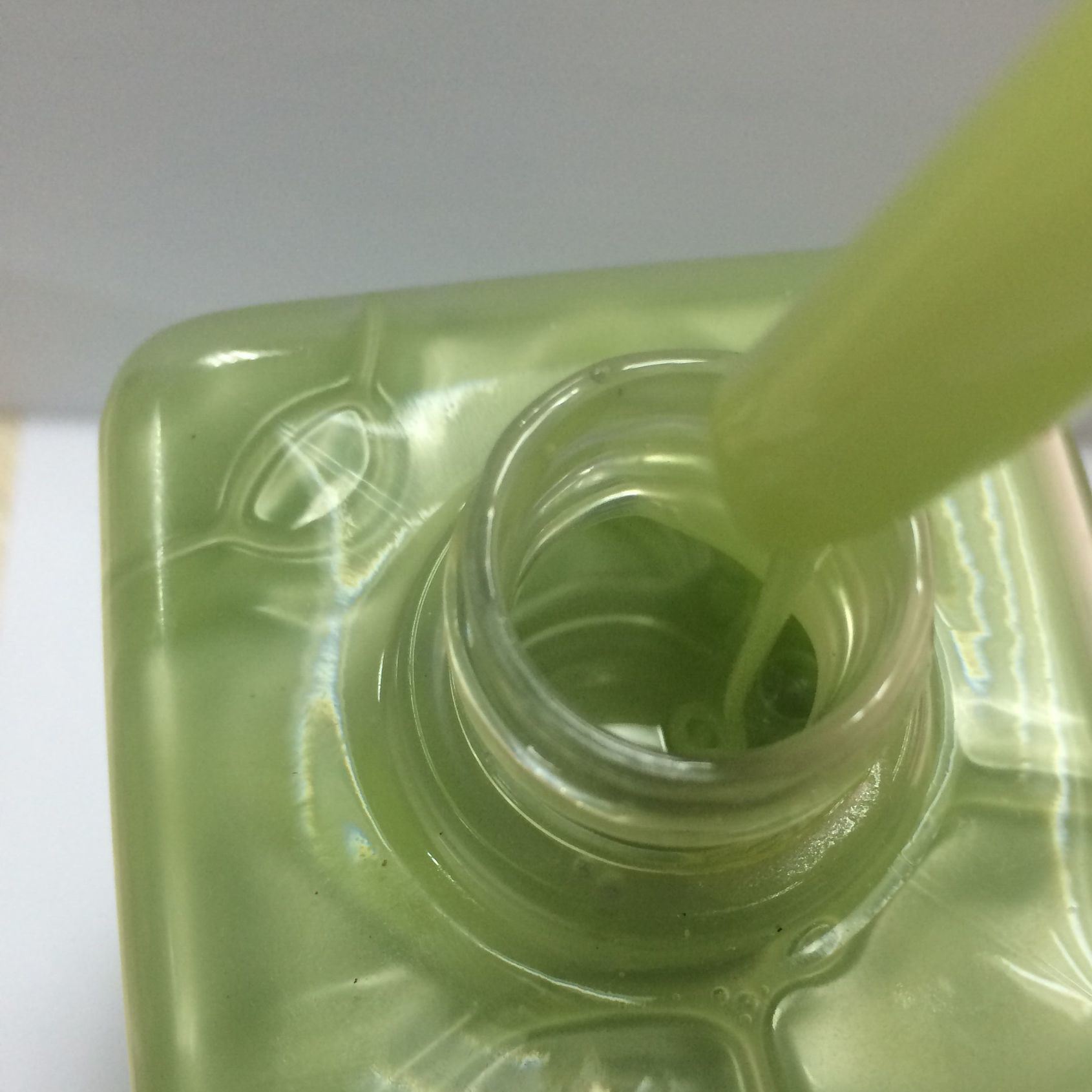 天然手工自制草本植物精華香波控油去屑滋養(yǎng)柔順洗發(fā)水廠家直銷