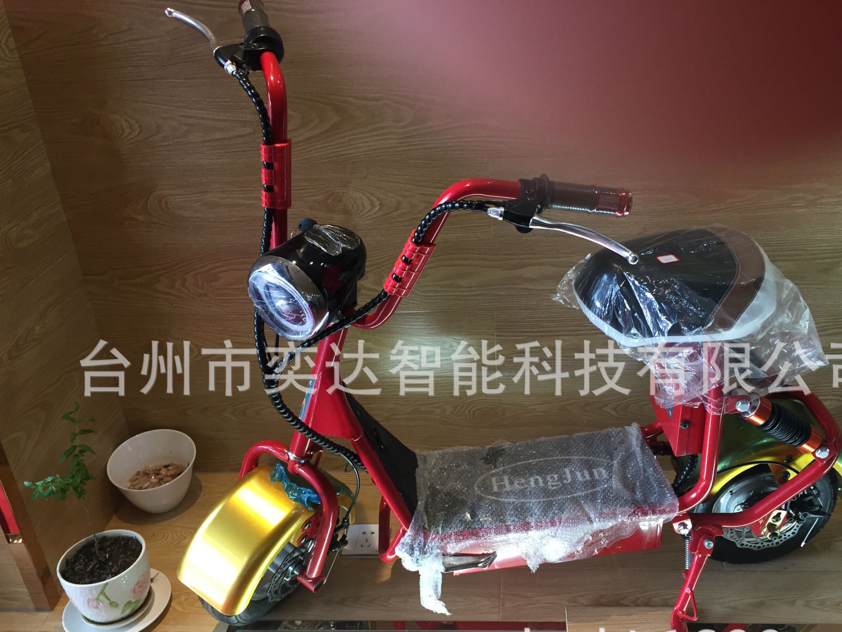 迷你電動哈雷車新款休閑踏板車雙減震寬胎大輪摩托代步車