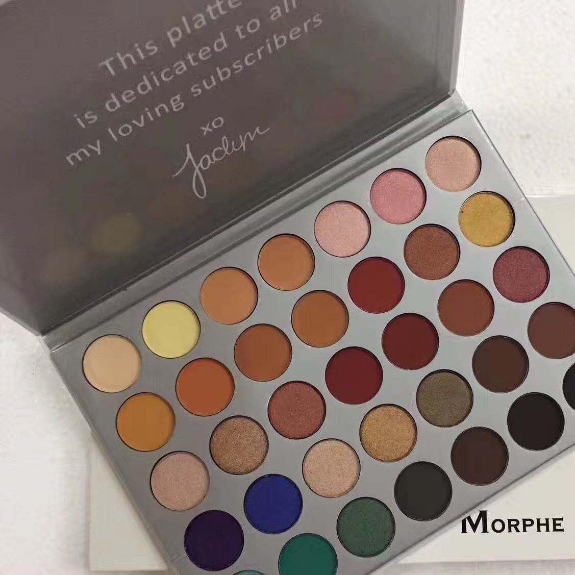 現(xiàn)貨新款 MORPHE35色眼影 35色合作版眼影 MORPHE眼影盤