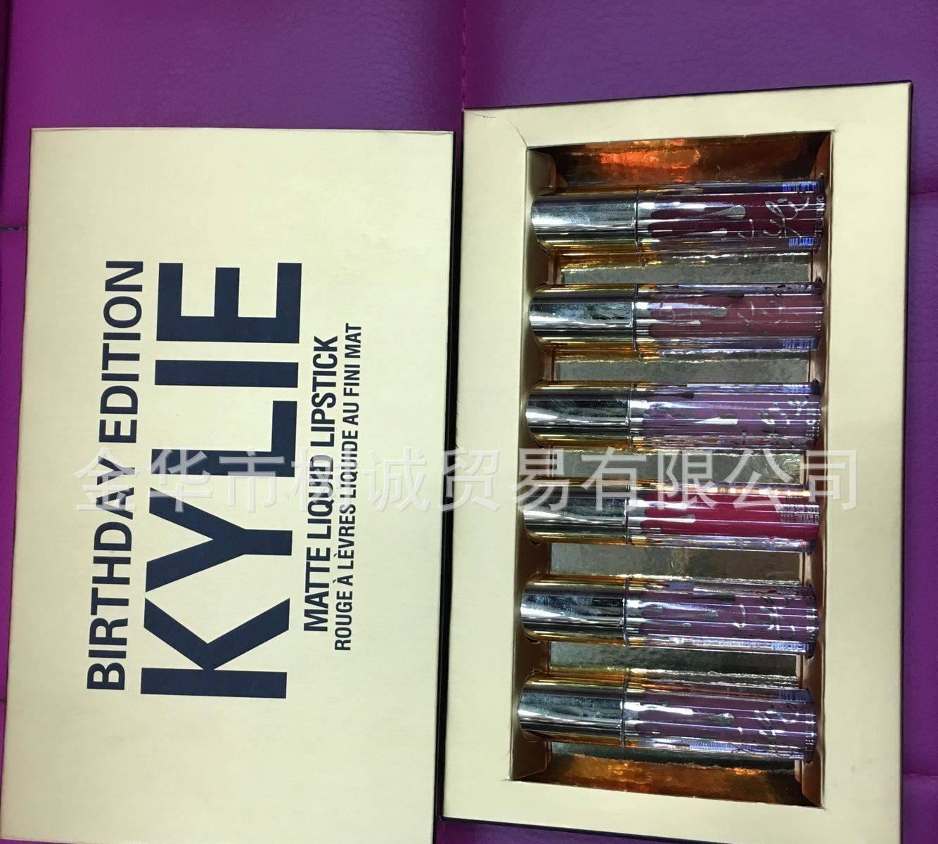 Kylie lip kit金色凯莉限量版6支礼盒套装不沾杯金色唇彩有现货