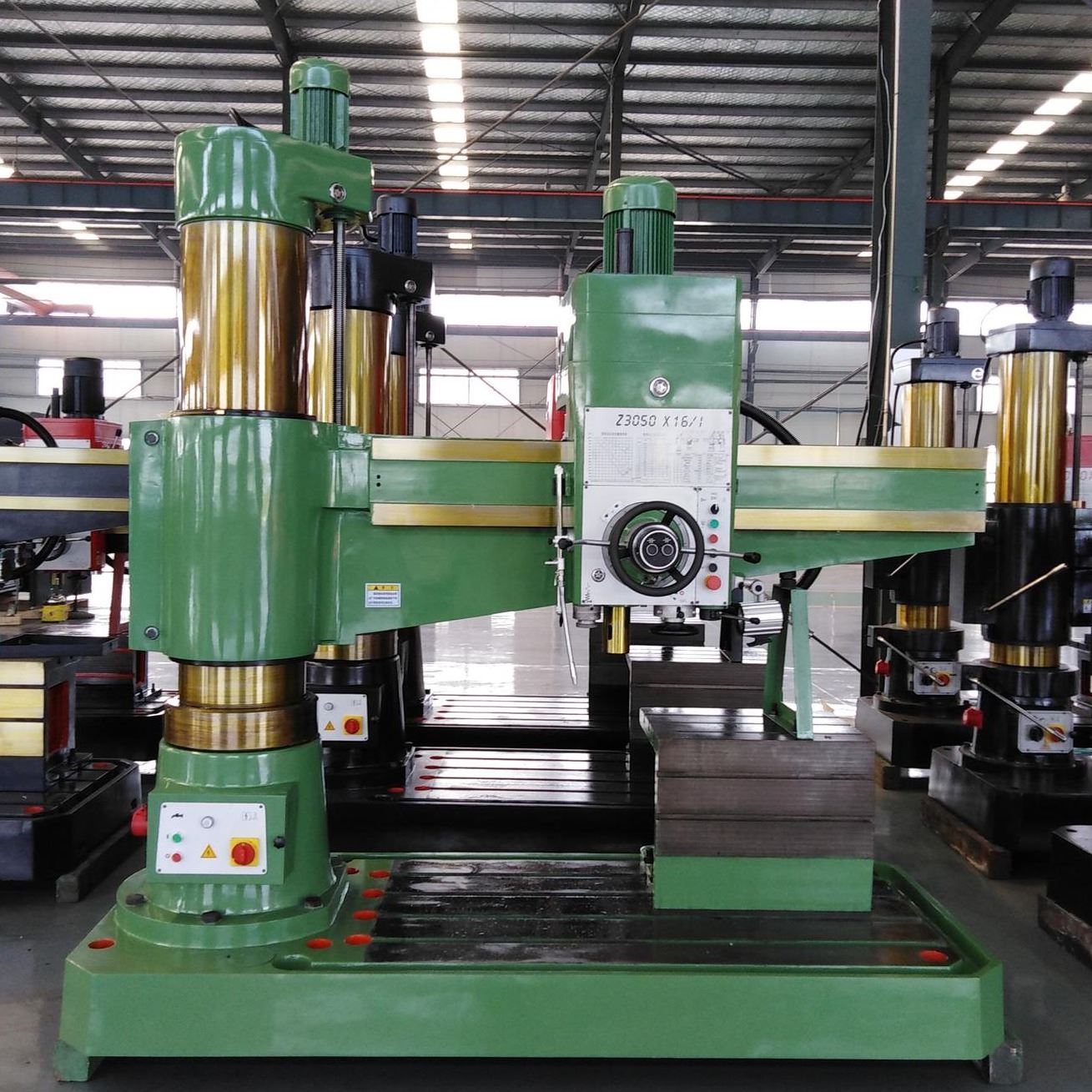 沈阳中捷,海克,摇臂钻床,z3050摇臂钻,液压50摇臂钻,机械3050摇臂钻