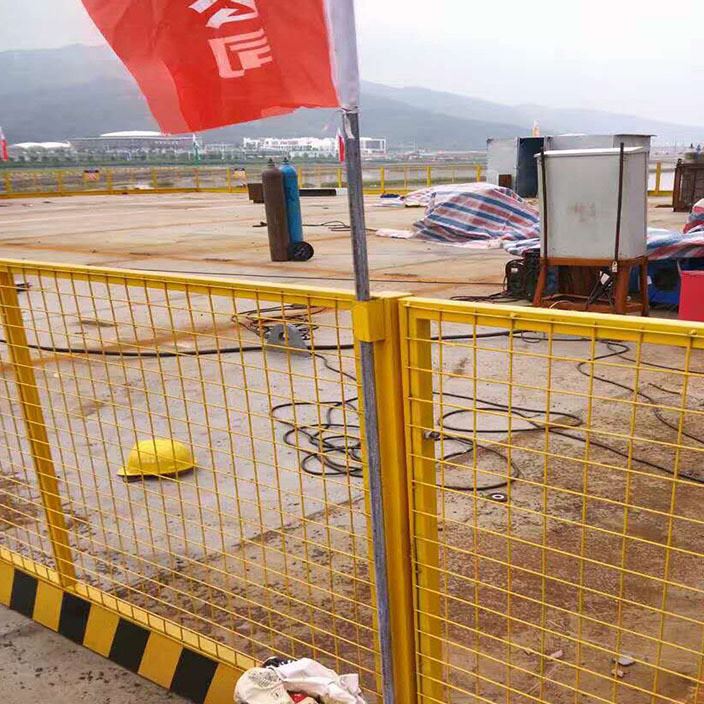 施工护栏建筑工地防护网基坑临边护栏市政围栏铁丝护栏网工地护栏