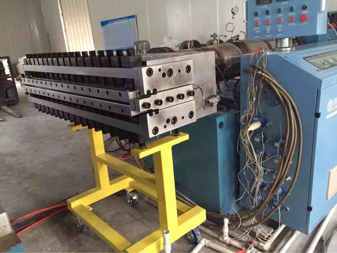 生產PVC板材擠出模具 擠出模頭 廠家直供