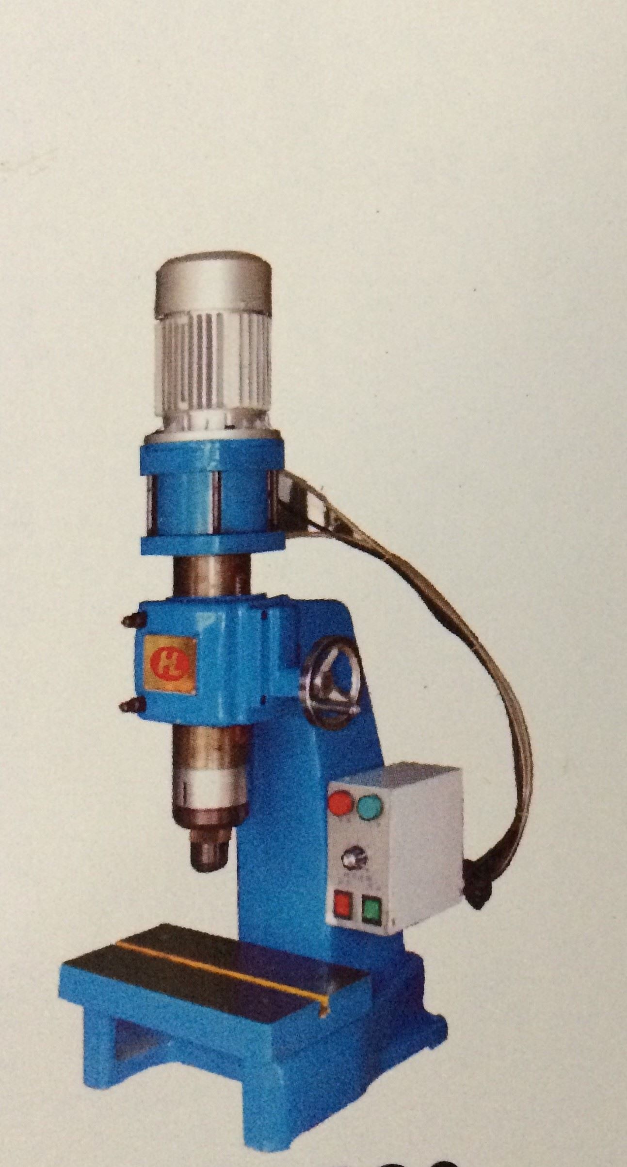 宏力機械設備供應精密旋鉚機 HL-120氣動鉚釘機